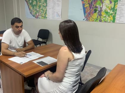 Артур Аракелян провел очередной прием граждан