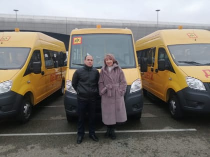 Динской район получил 2 новых школьных автобуса