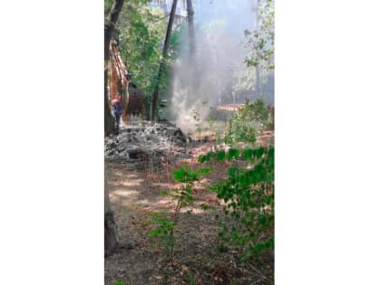 На улице Одесской в Краснодаре произошел прорыв водопровода