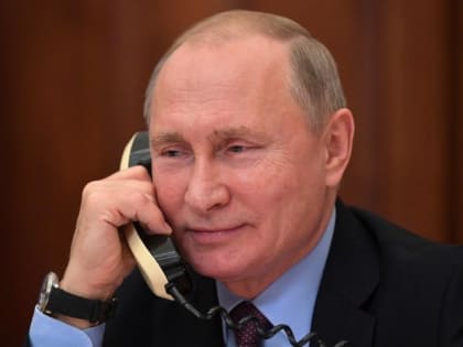 Путин временно запретил авиасообщение с Грузией