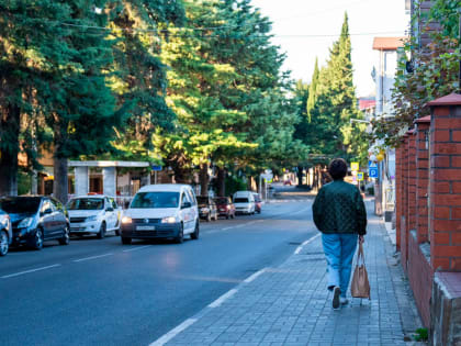 Глава Сочи Алексей Копайгородский провел утренний обход в Лазаревском районе