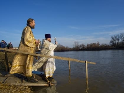 Крещенские купания в Славянском районе