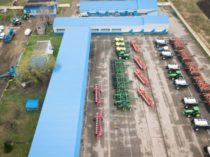 В «Прогресс Агро» идет подготовка сельхозтехники к новому сезону