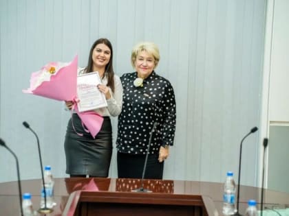 Ольга Лиодт поздравила Сочинских энергетиков с профессиональным праздником