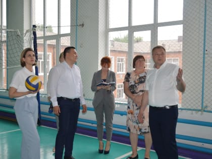 Сергей Дормидонтов с рабочим визитом выехал в село Ейское Укрепление