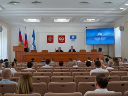 В Геленджике ввели меры соцподдержки для медиков