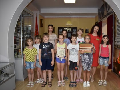 Музей города Ейска приглашает к себе в гости мальчишек и девчонок!