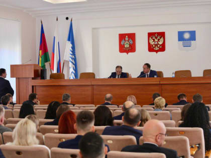Глава Геленджика провел рабочее совещание