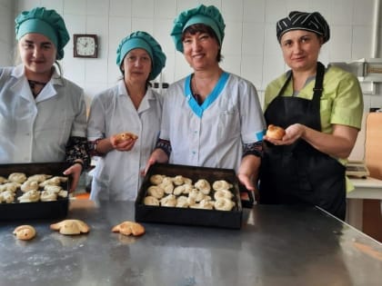 В храме Трех Святителей провели кулинарный мастер-класс