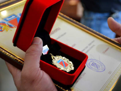 Опыт и любовь к Родине передать молодежи