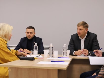 Денис Юрковский и Микаел Багманян провели прием жителей микрорайона «Завокзальный»