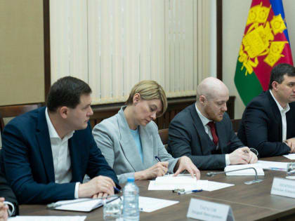 В Сочи в рамках национального проекта «Экология» установлено 100 контейнеров для раздельного сбора отходов