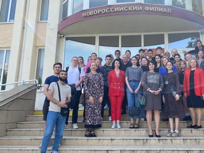 «Пока жив язык, жив и народ»: в Новороссийске обсудили сохранение родных языков