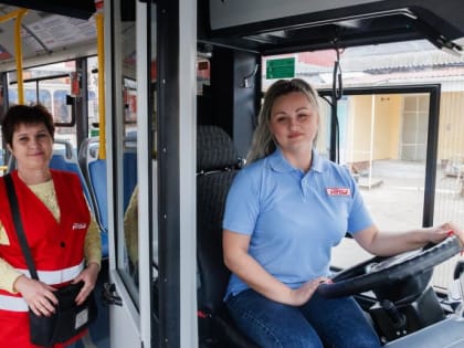 Глава Краснодара поздравил с профессиональным праздником водителей, кондукторов и диспетчеров