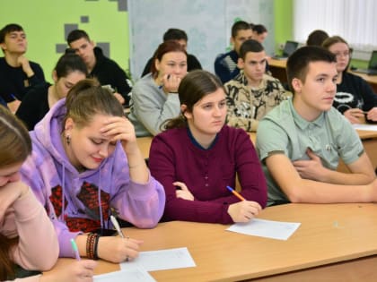 Бессмертный подвиг Ленинграда