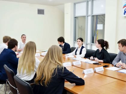 Активисты МГЕР реализуют ряд экоинициатив на территории Сочи