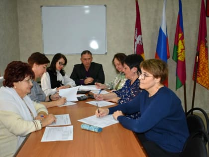 Конкурс на право получения субсидий (грантов) социально ориентированных общественных объединений и социально ориентированных некоммерческих организаций для реализации общественно п