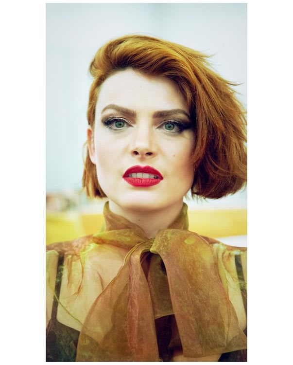 Elodie Frégé, Mézidon