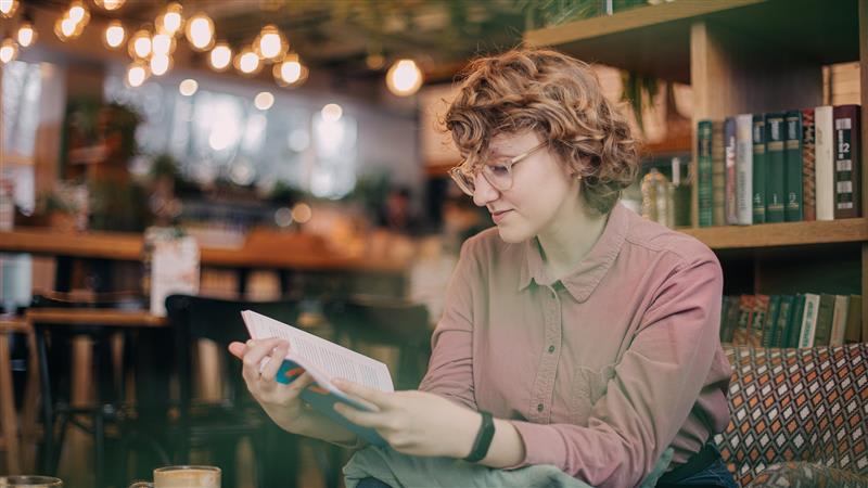 Publishing Success Stories: How Authors Turned Their Ideas into Bestsellers