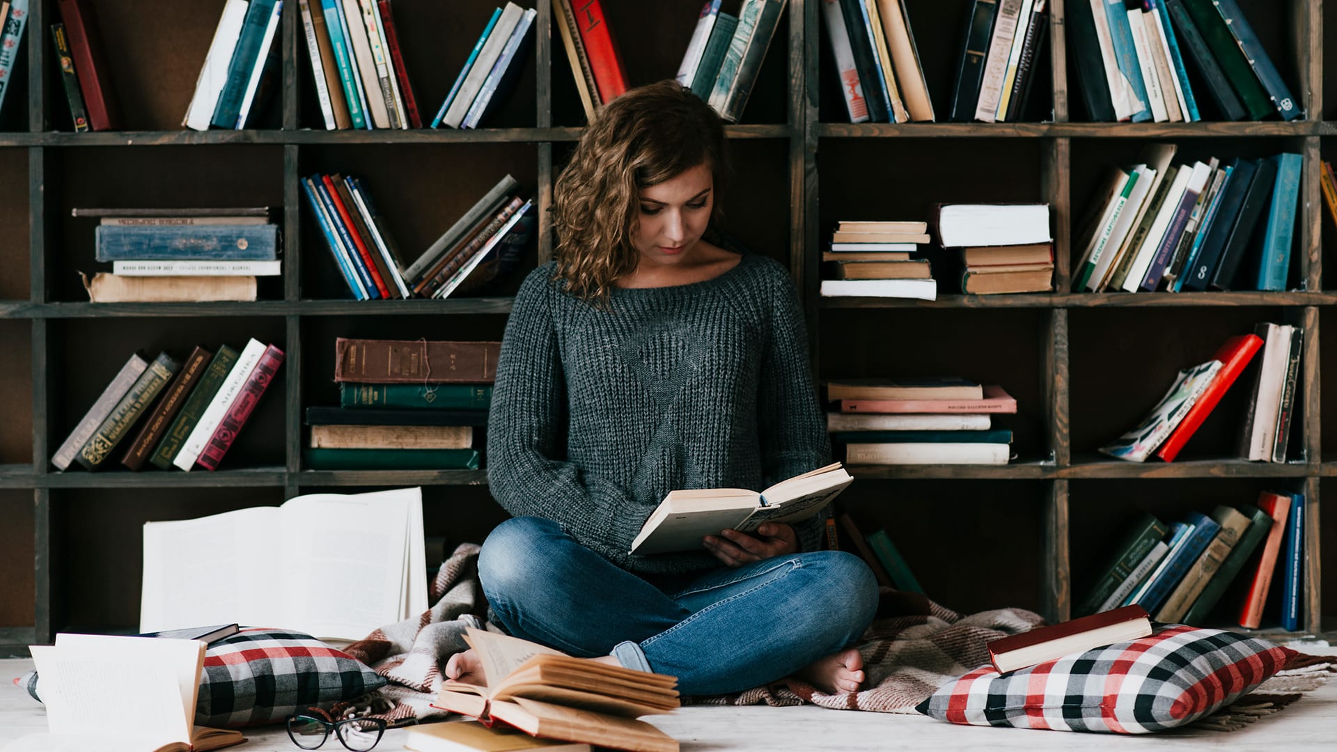 Top 10 Book Publishing Companies in Worcester 2025