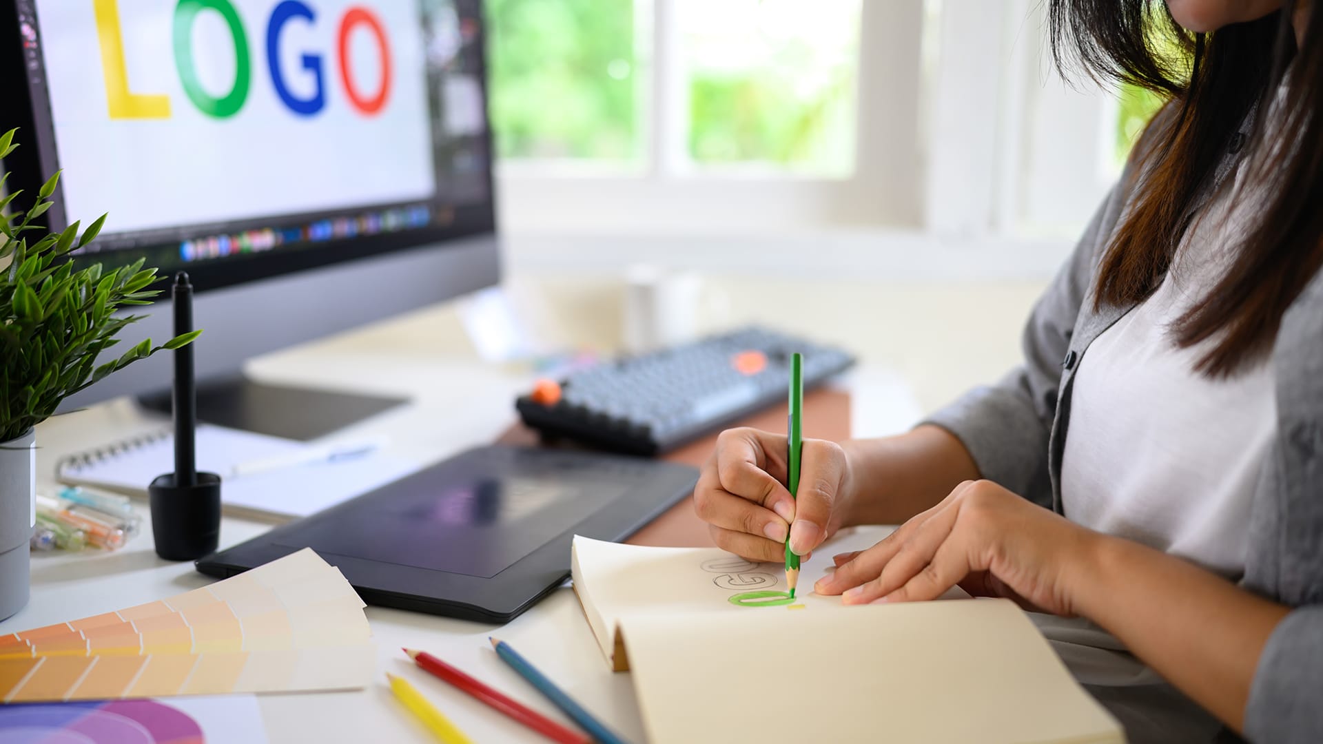 How Logo Creation Services Help Stand Out