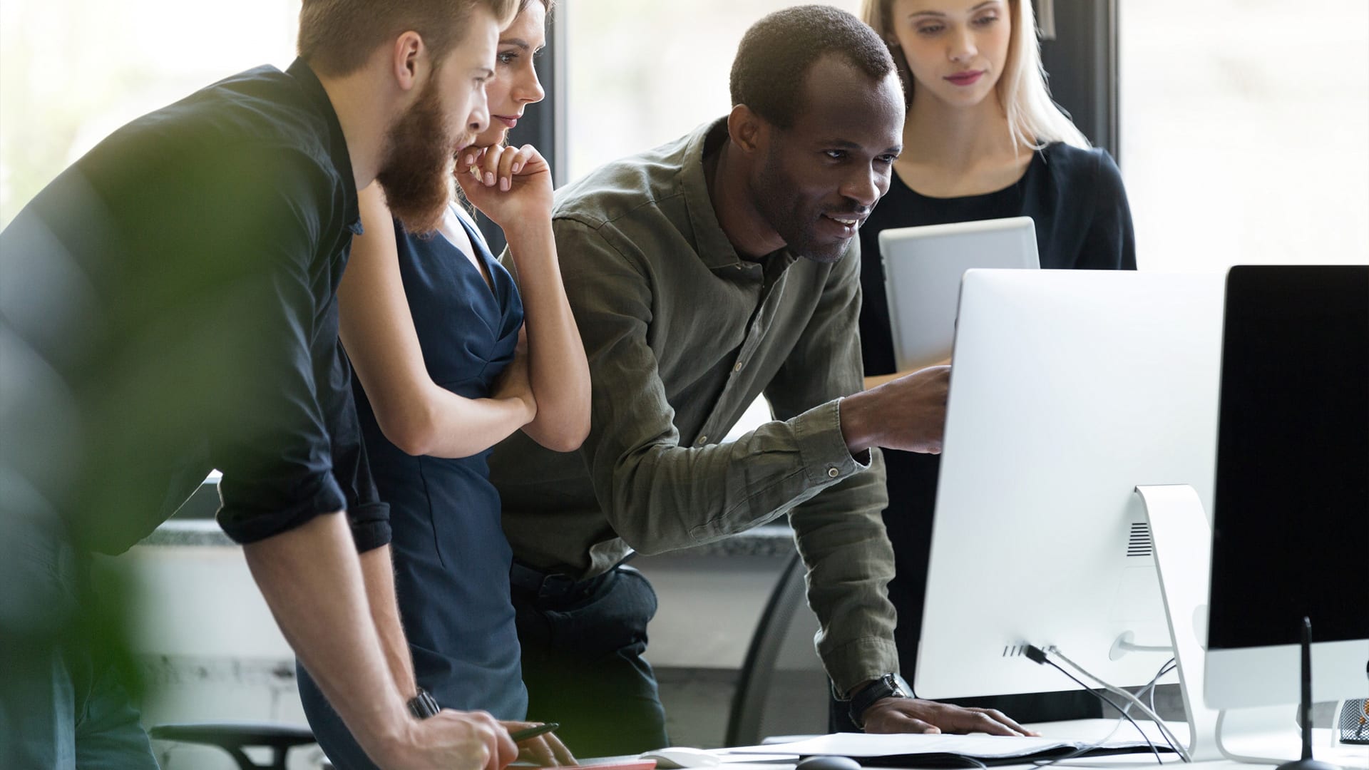 How Modern Software Solutions Help Teams Work Smarter