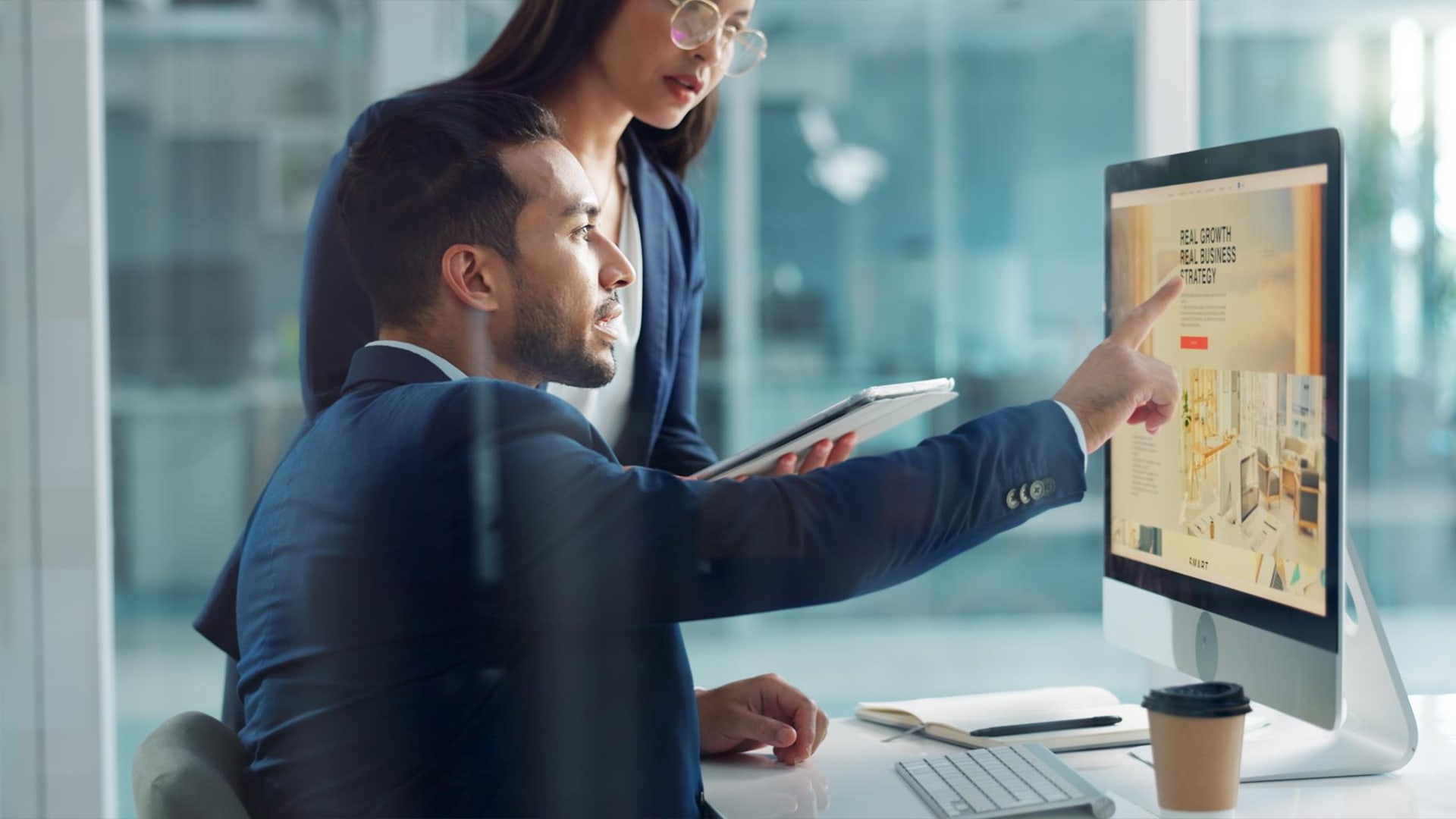 How to Build a High-Converting Business Website That Turns Visitors Into Customers