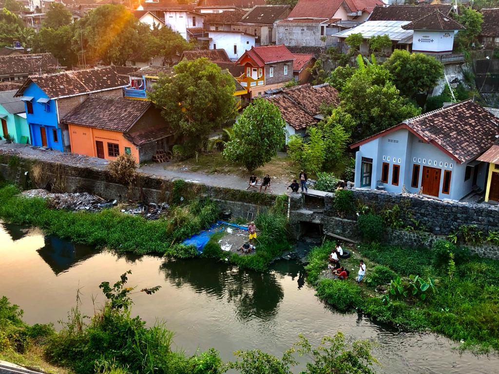 Tepi Sungai Code
