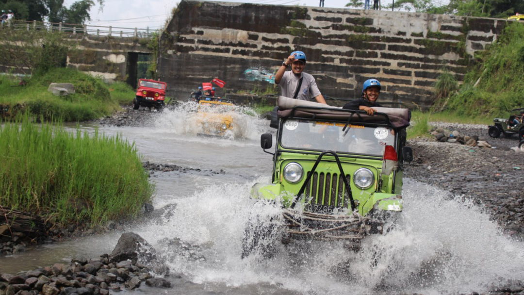Jeep Lava Tour Merapi