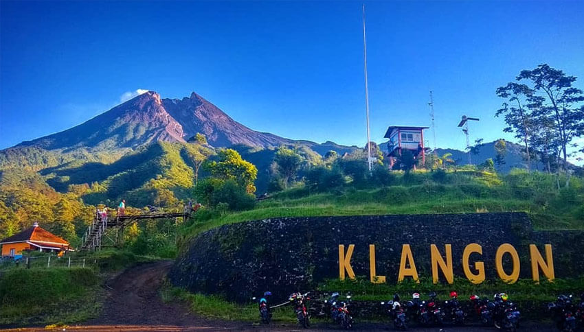 Pemandangan Sunset di Bukit Klangon