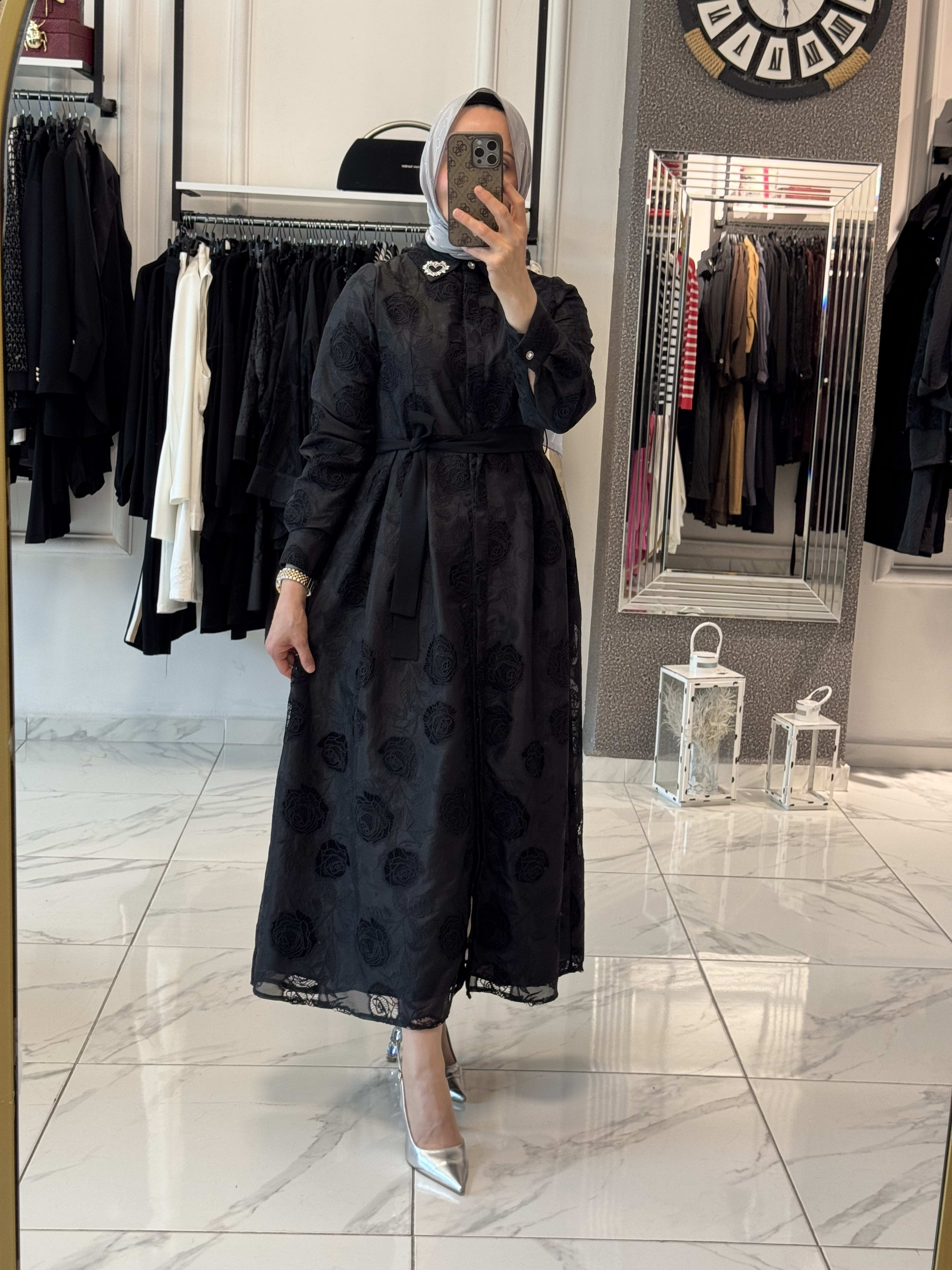Gül Desen Elbise