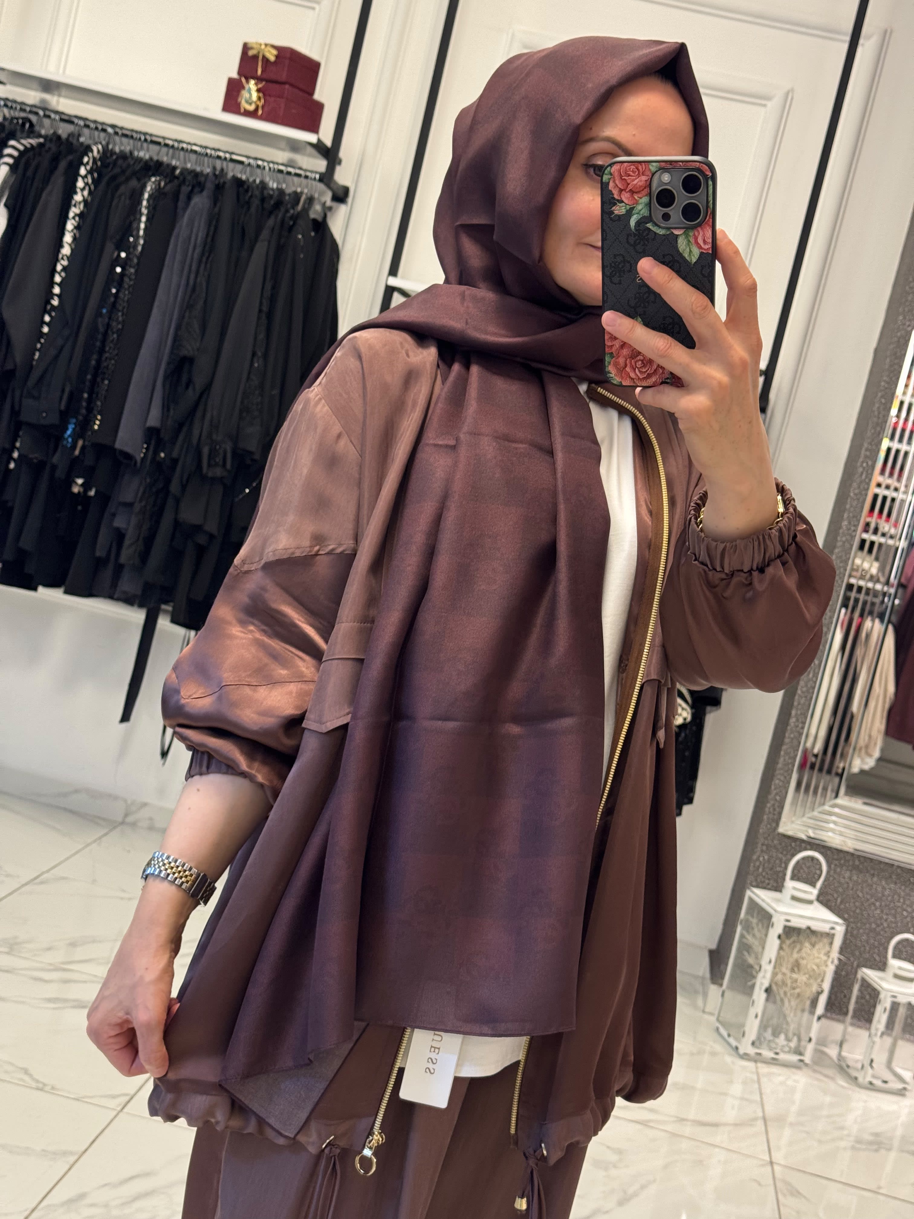 GUESS DAMA SHAWL PATTERN ŞAL