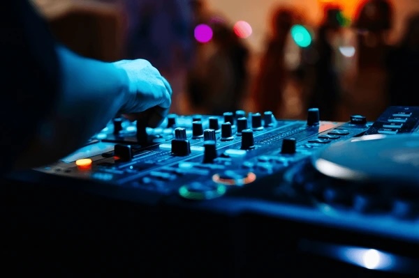 DJ Training