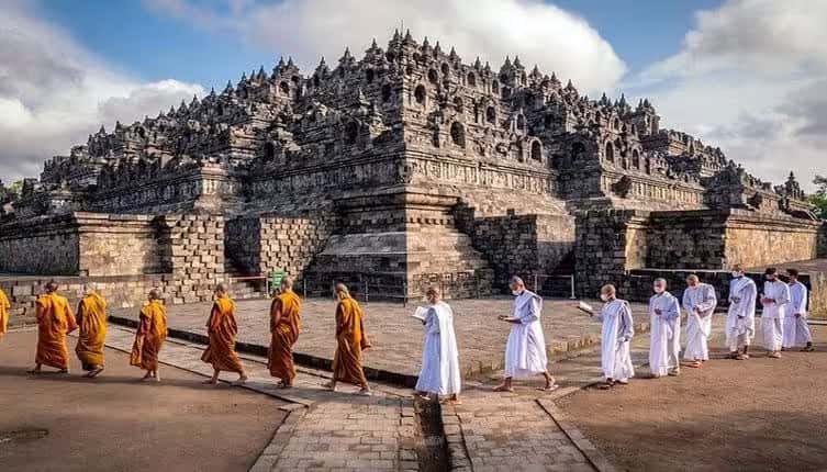 Magical Bali with Yogyakarta and Jakarta - Summer 2026