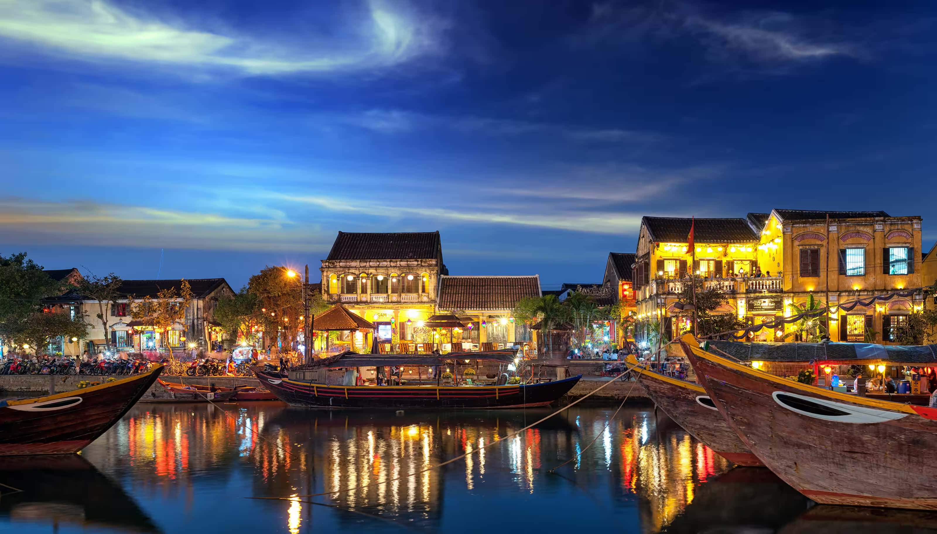 Magical Vietnam With Ho Chi Minh And Phu Quoc (Winter)