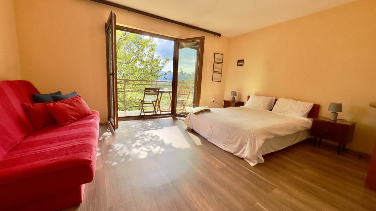 2-Bedroom - Interior