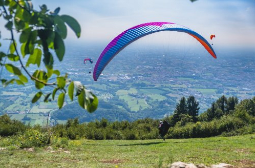 Paragliding Luciana training hill