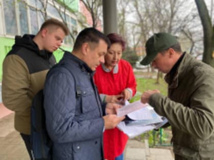 В Лобне продолжается проверка содержания многоквартирных домов