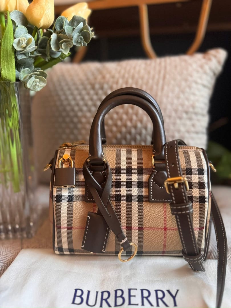 Burberry novacheck mini Boston