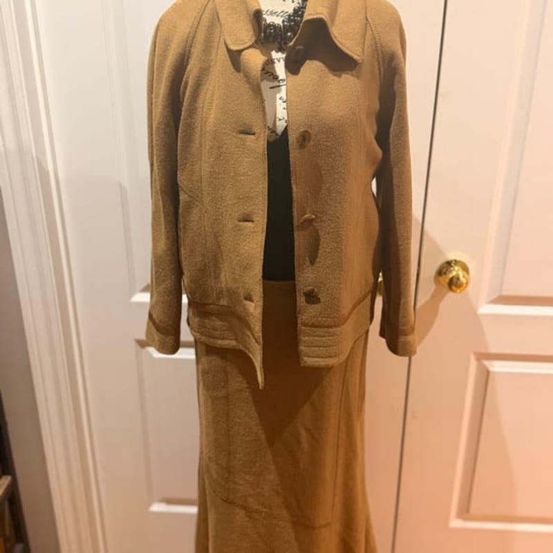 Olsen Europe 100% Wool Suit Set