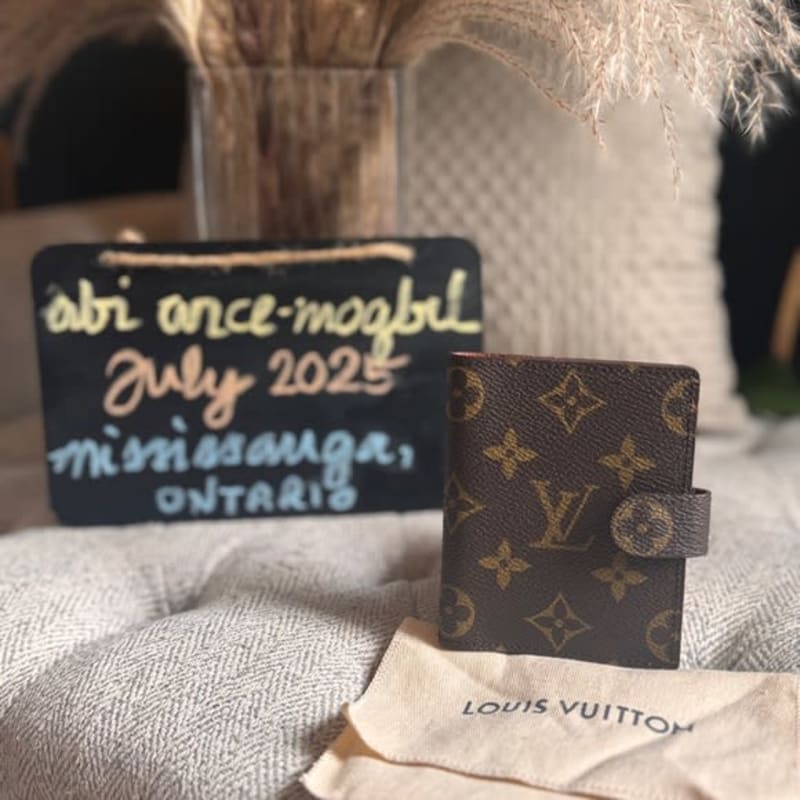 Louis Vuitton Vintage Monogram Card Holder