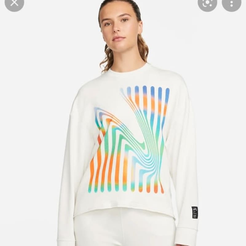 NWT Nike Yoga Luxe A.I.R. Women's Fleece Crew