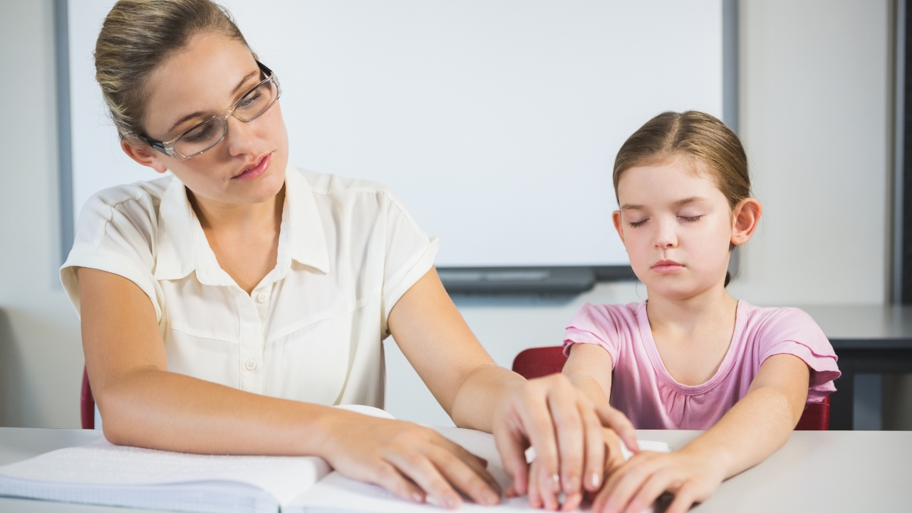 featured image used for the section on how to be inclusive at school for the vision impaired.
