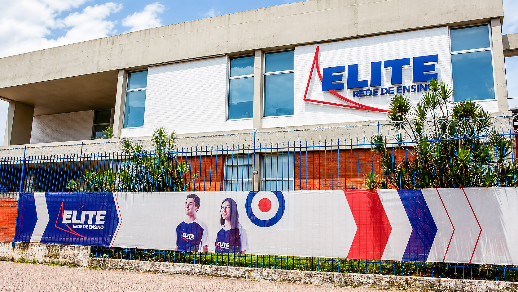 Escola Elite Abre Vagas De Emprego, Estágio E Jovem Aprendiz Em Diversas Áreas