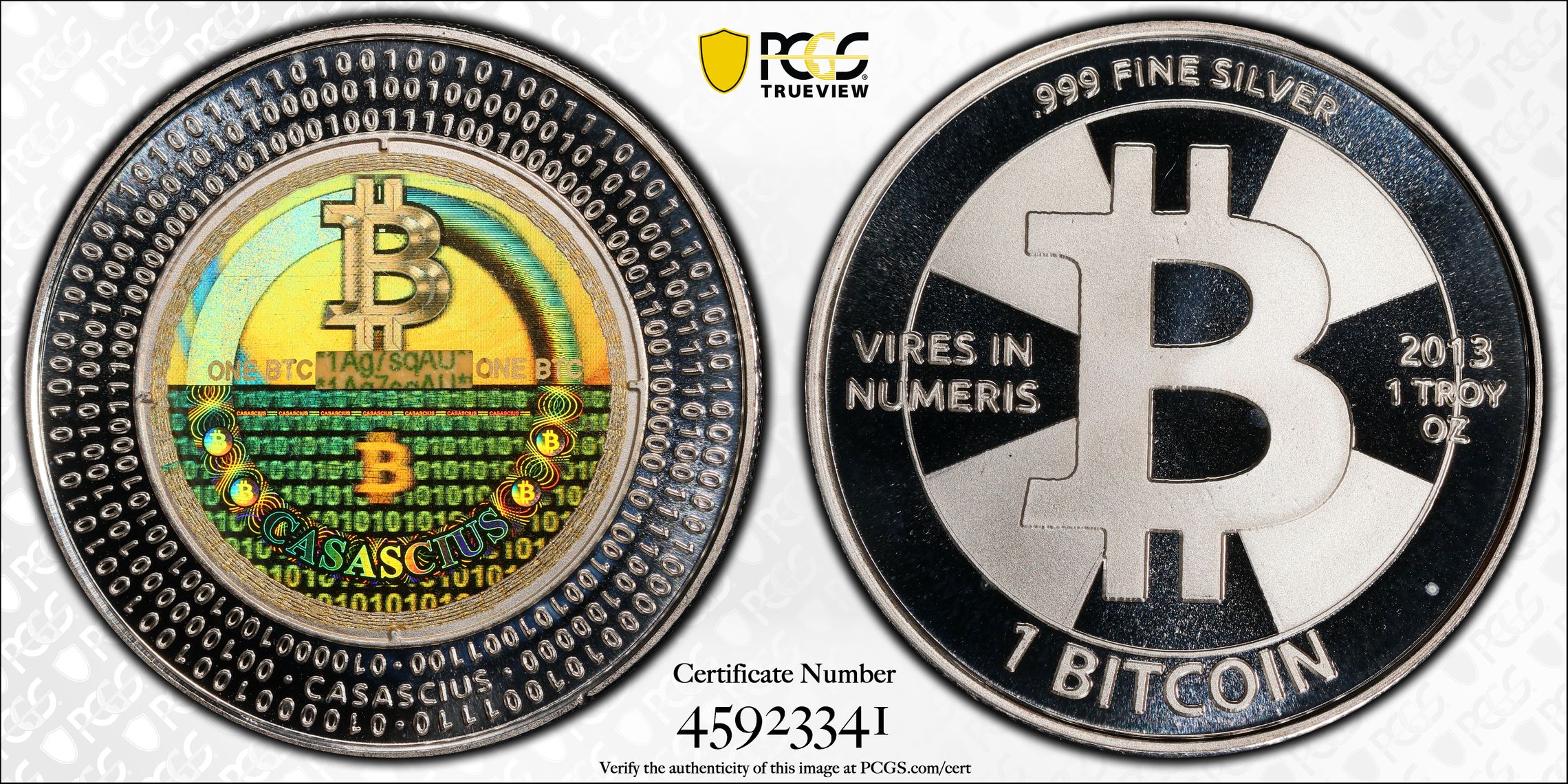 Moneda física de Bitcoin Casascius con holograma intacto.