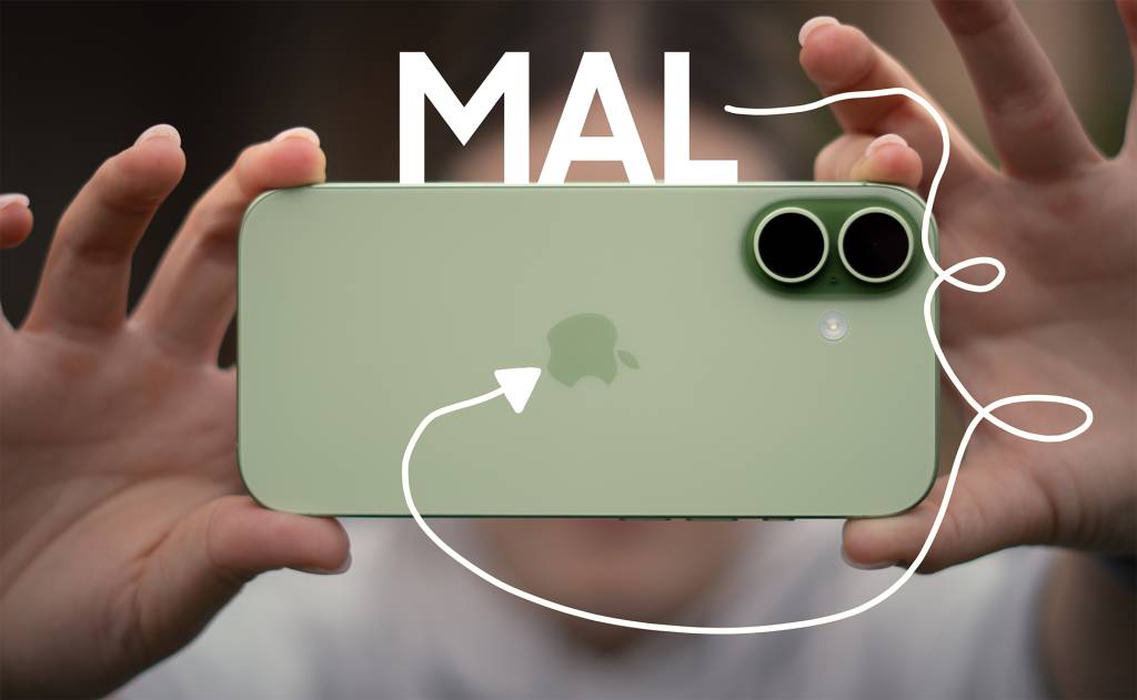 Un iPhone futurista con un diseño inusual en un entorno de laboratorio tecnológico.