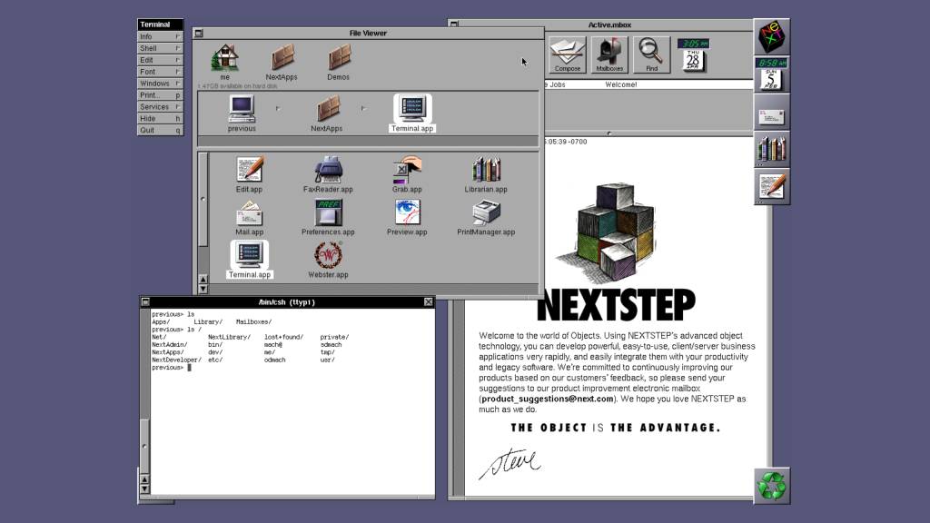 Captura de pantalla de The Virtual OS Museum mostrando múltiples interfaces de sistemas operativos clásicos.