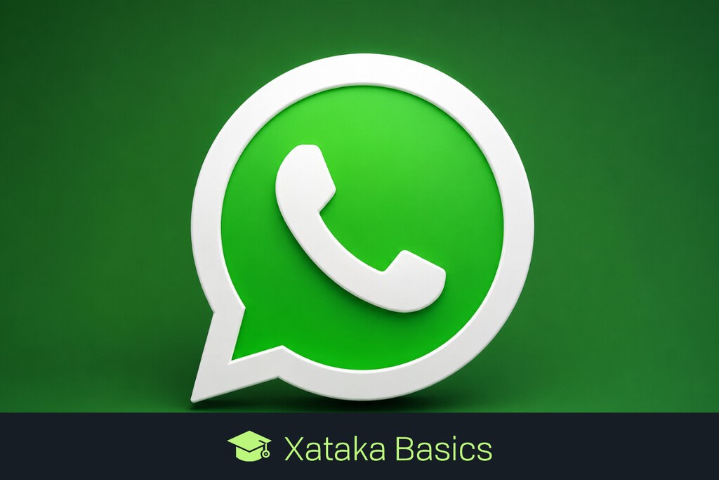 Persona recuperando el acceso a su teléfono móvil mostrando la interfaz de WhatsApp