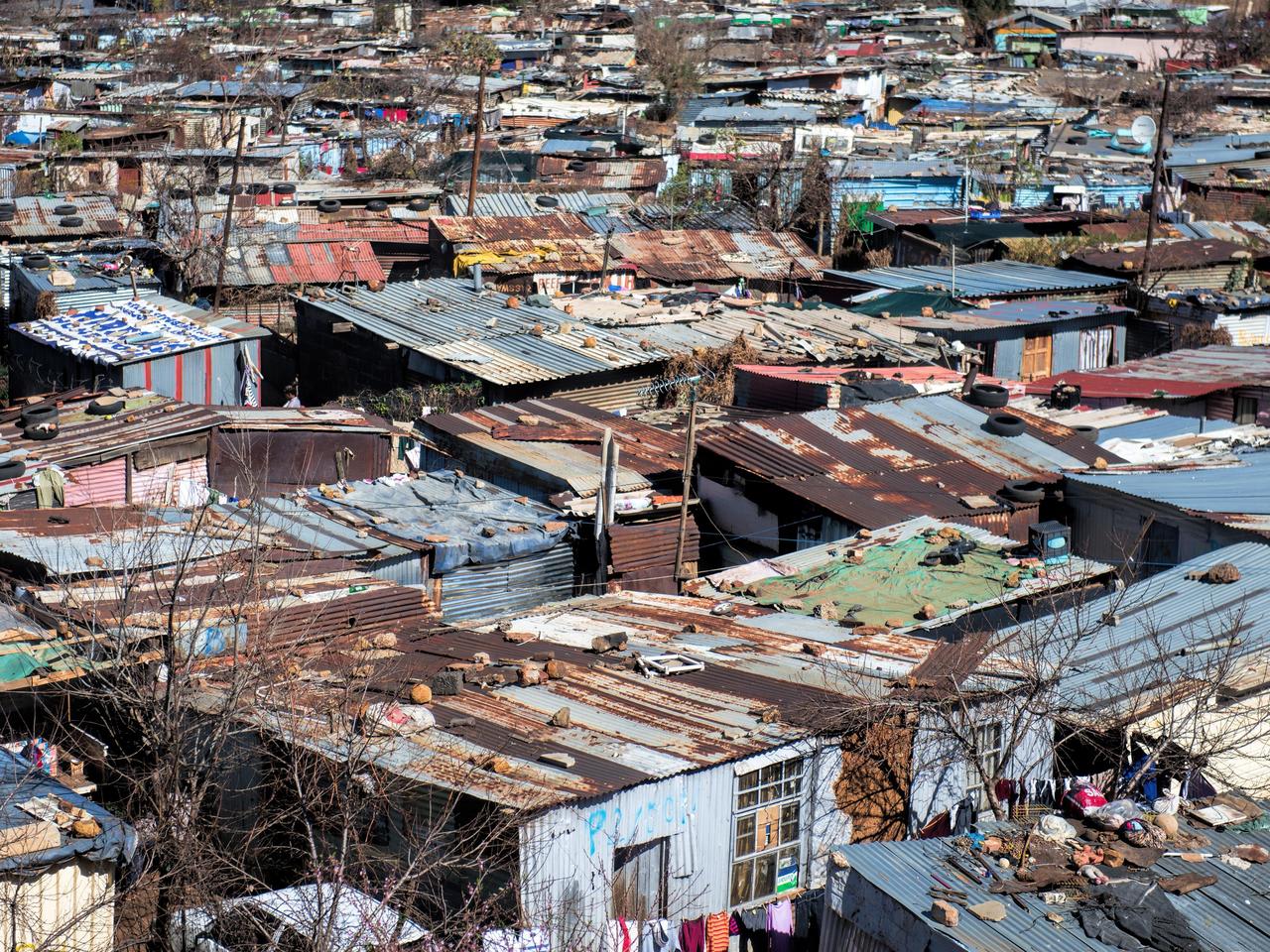 Bidonvilles Afrique du Sud.jpeg