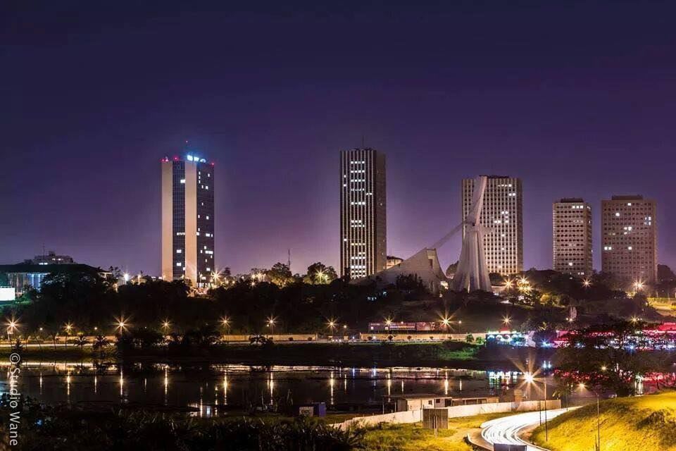 plateau abidjan.jpg